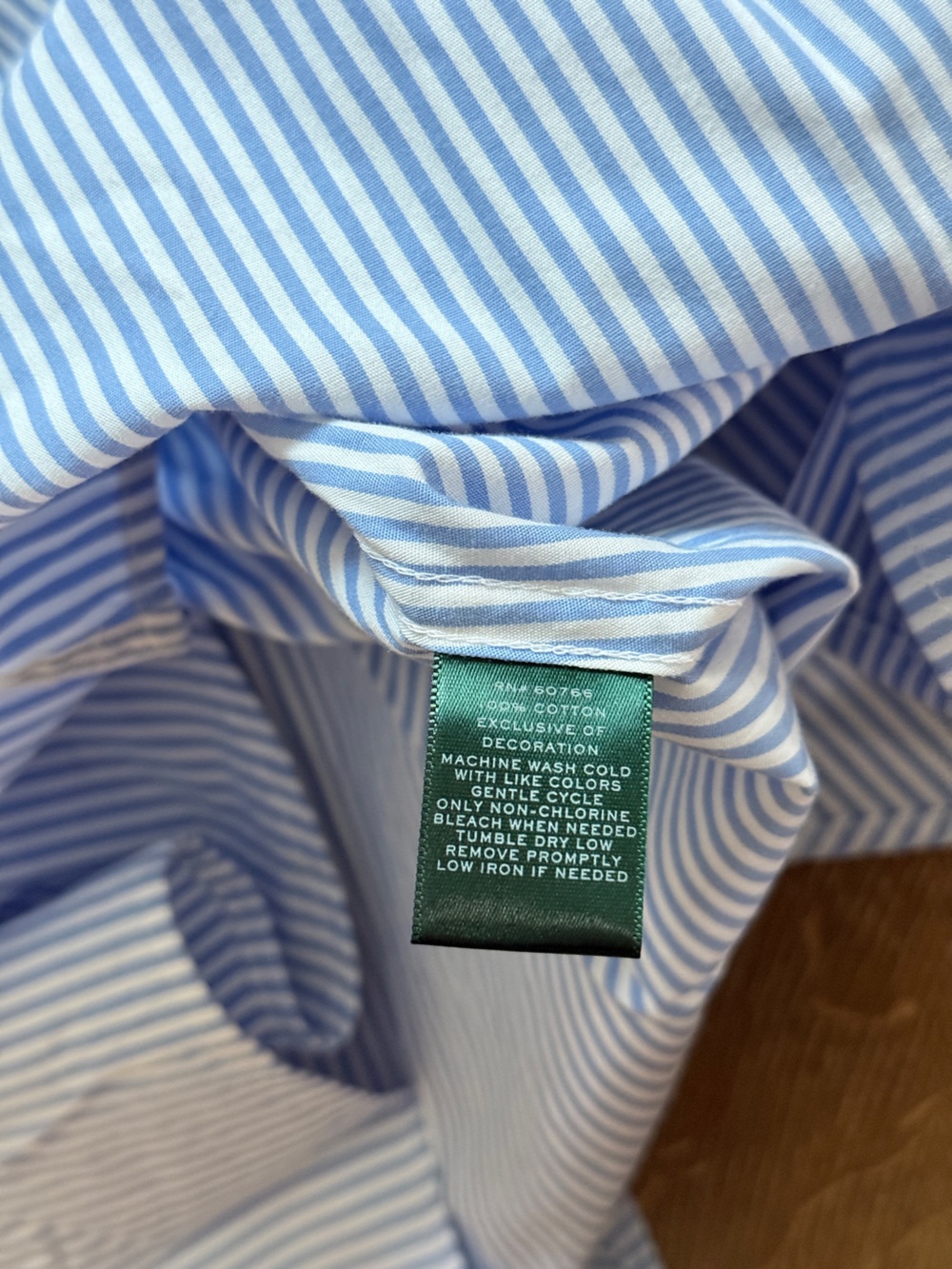 Lauren Ralph Lauren Blue and White Striped Button-Down Sleep Shirt size M - Picture 9 of 9